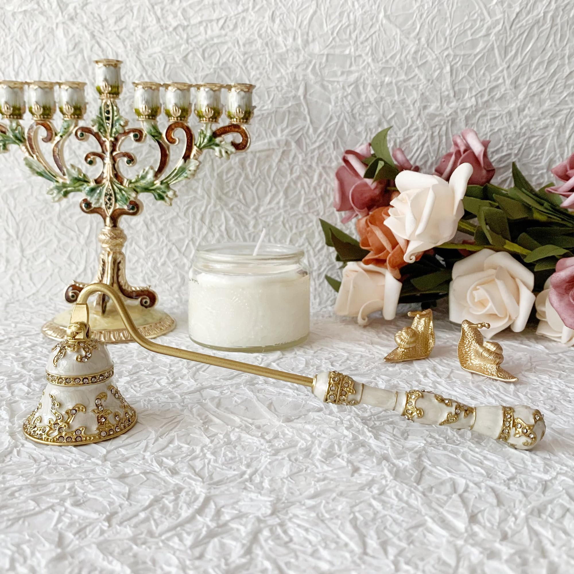 Collectible & Vintage Dolls For Wedding - Apagador de Velas Menorá de Luxo