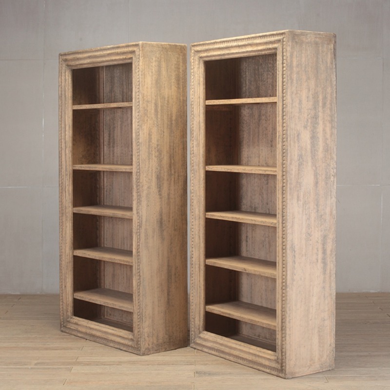 Coleção de Móveis de Luxo para - Vintage Collectible Furniture avaliação e preço