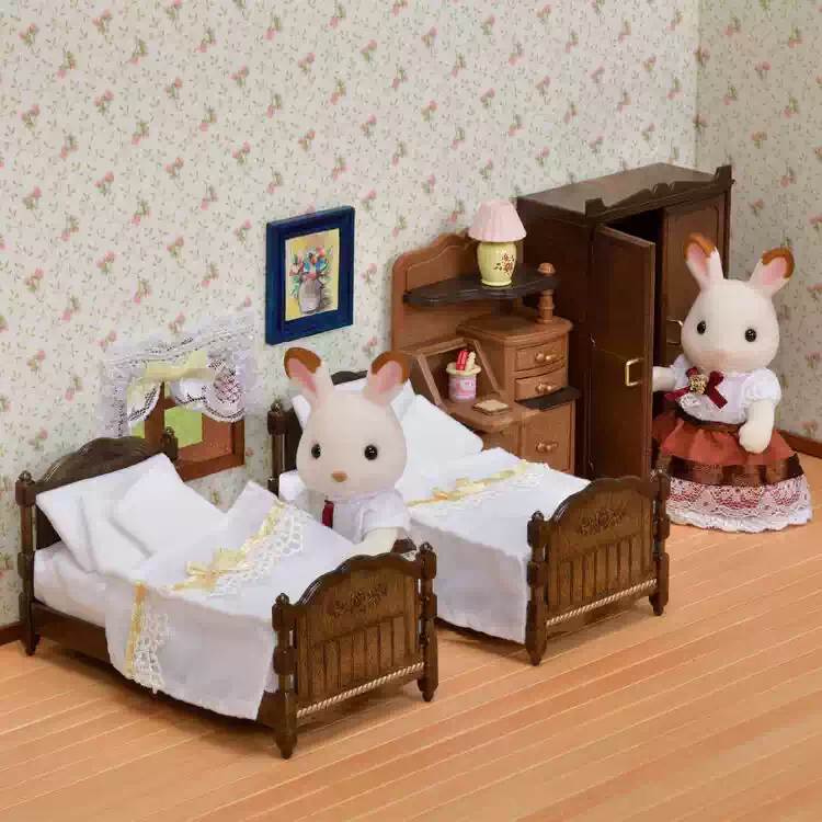 Conjunto de móveis vintage clá - Vintage Collectible Furniture avaliação e preço