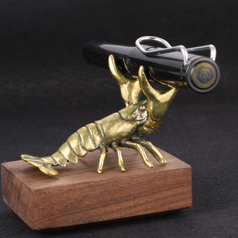 【F】Ornamento de Lagostim em La - Vintage Collectible Furniture avaliação e preço